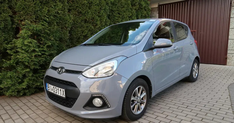 hyundai świętokrzyskie Hyundai i10 cena 29900 przebieg: 67300, rok produkcji 2014 z Białystok